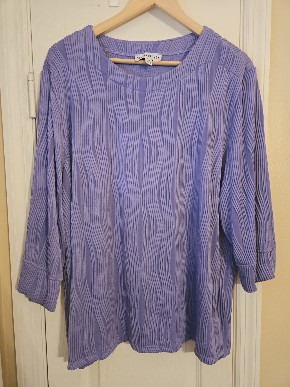 Southern Lady Lavender Textured Wave-Pattern Blouse Size 1X